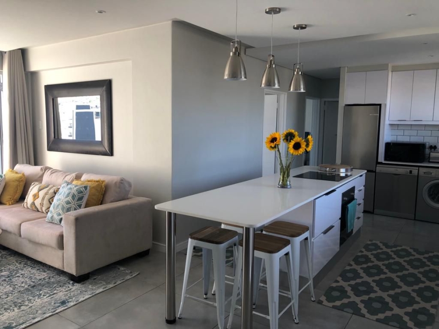 To Let 2 Bedroom Property for Rent in Sea Point Western Cape